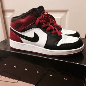 Reduced! Retro Jordan 1's Authetic