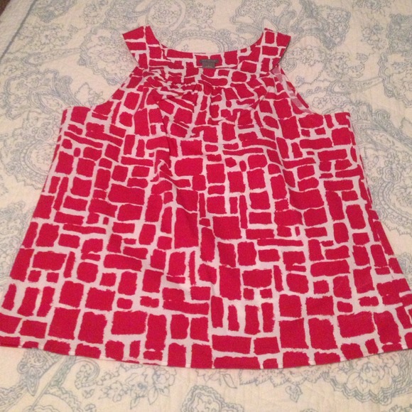 Ann Taylor coral printed blouse, Sold in Bundle - Picture 1 of 2