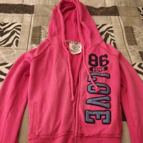 Victoria seceret pink jacket. - Picture 4 of 4