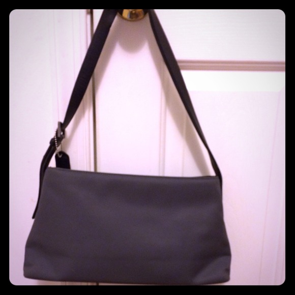 Authentic gray and black coach bag. - Picture 1 of 4