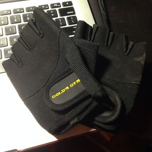 Golds gym workout gloves