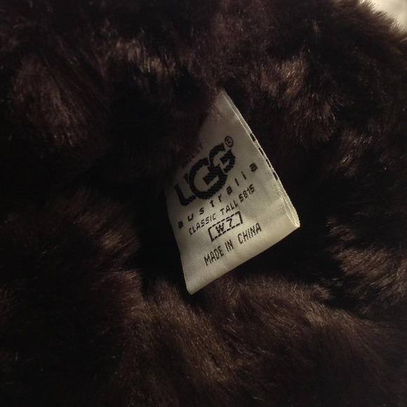 Women's tall Uggs size 7 - Picture 3 of 3