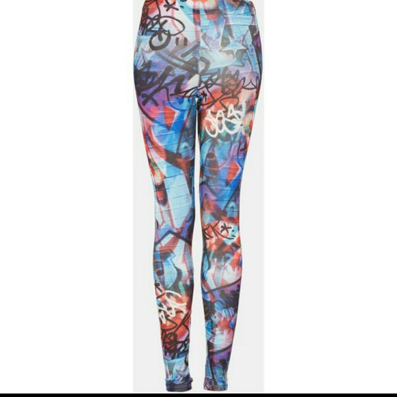 ❌❌Top shop graffiti leggings❌❌ - Picture 2 of 2
