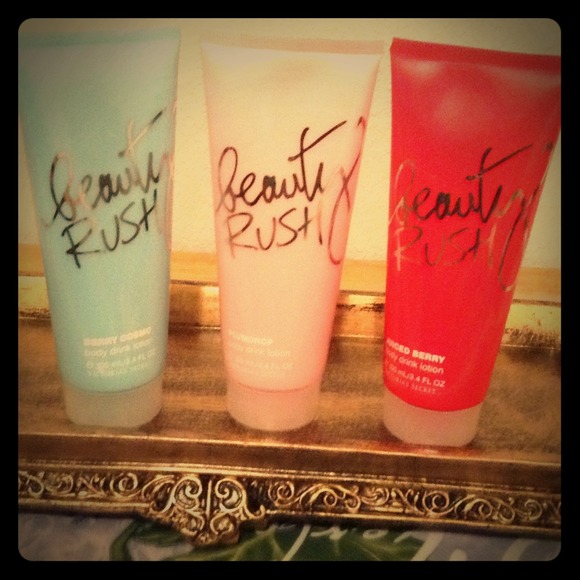 🍓Victoria's Secret Beauty Rush