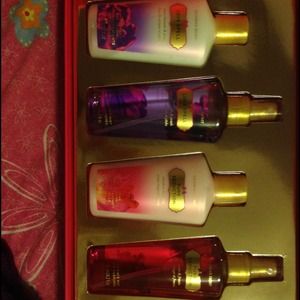 Victoria secret love spell and pure seduction body