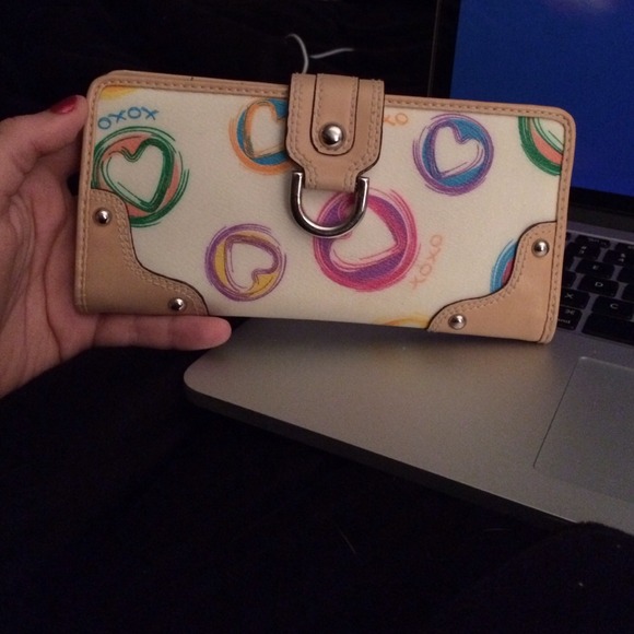XOXO wallet