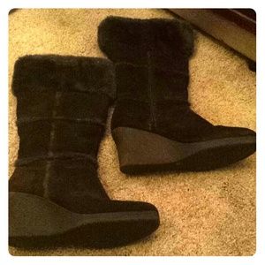 Dark Brown wedge Winter boots.
