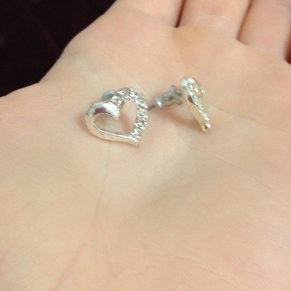 Heart earrings