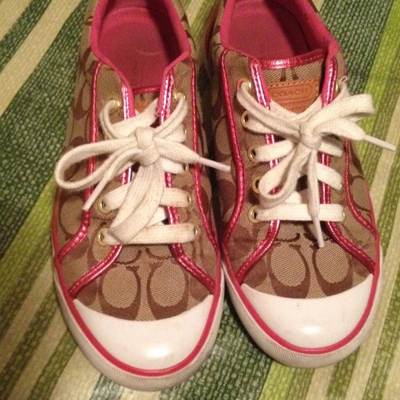 ❤️GENTLY WORN COACH TENNIS SHOES
