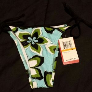 Swimsuit bottoms