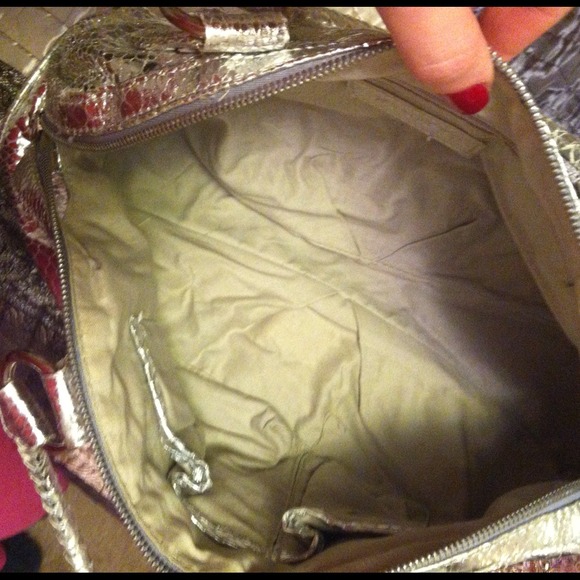 Handbag 💖 - Picture 3 of 4