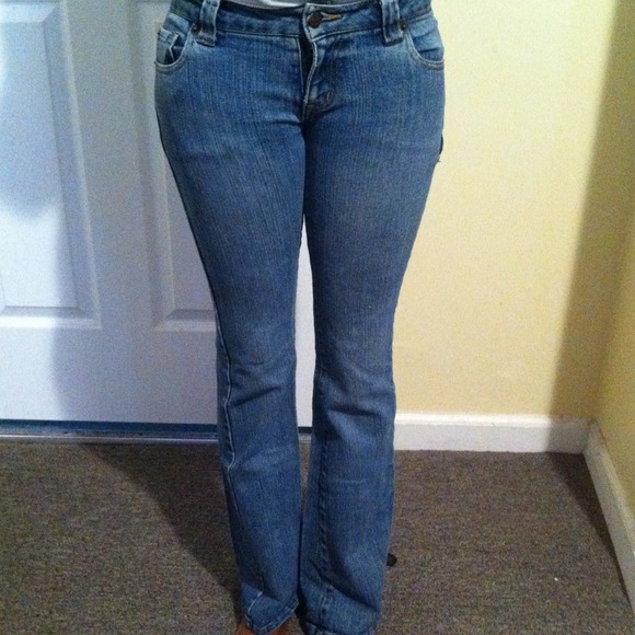 🚫Sold🚫⬇⬇REDUCED⬇⬇Wet seal jeans