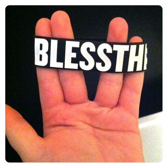 Rubber Bracelet - Picture 1 of 3