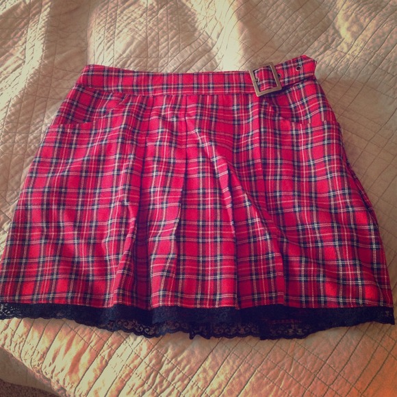 Red plaid holiday skirt