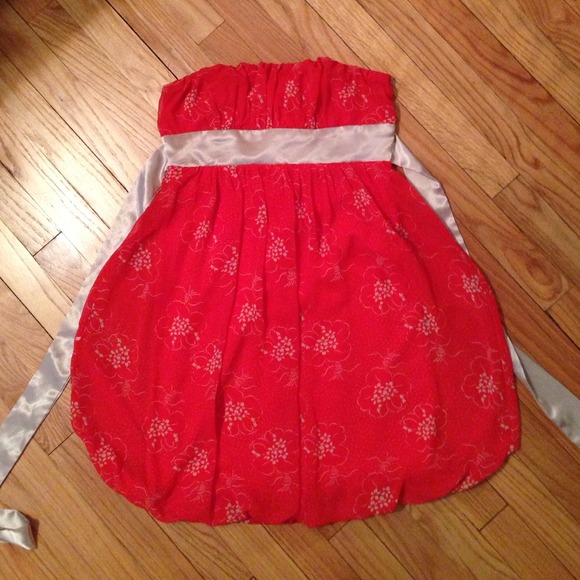 Strapless coral and gold dress - Picture 1 of 4