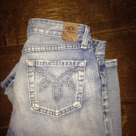 BKE jeans👖💖💕💕 - Picture 1 of 4