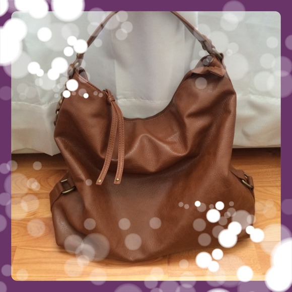 BUNDLE •handbag•skirt•sweater•