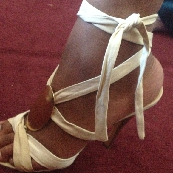 💢SOLD💢 Giuseppe Zanotti strappy leather sandal