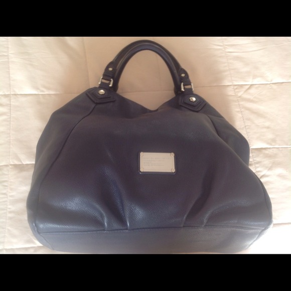 Marc Jacobs handbag - Picture 2 of 3