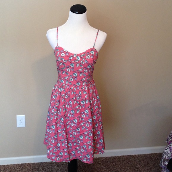 Lauren Conrad spring summer pink bird dress