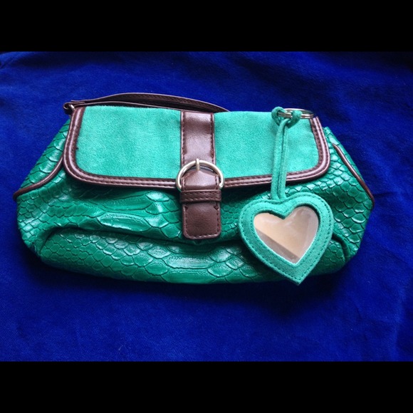 🎉Host Pick!!🎉Weekend Wear Party - 4/5/14!! - Picture 3 of 4