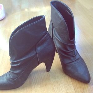 Black heeled booties