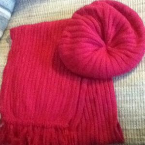 Matching hat and scarf set
