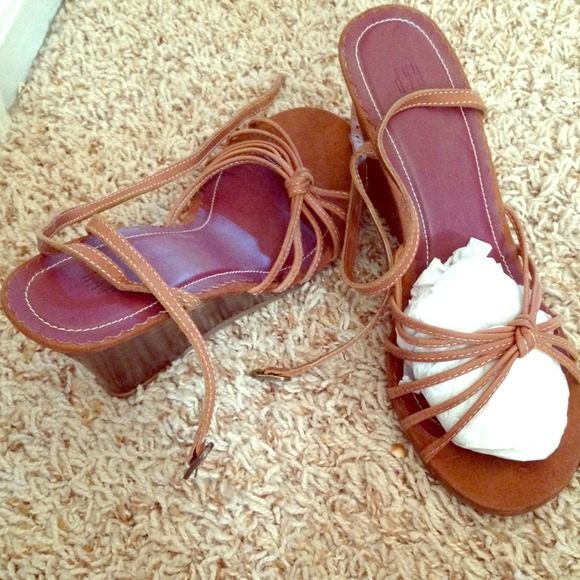 Gap wedge Sandals,Love these😍very comfy