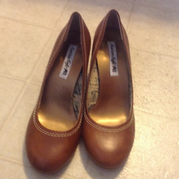 Shoe