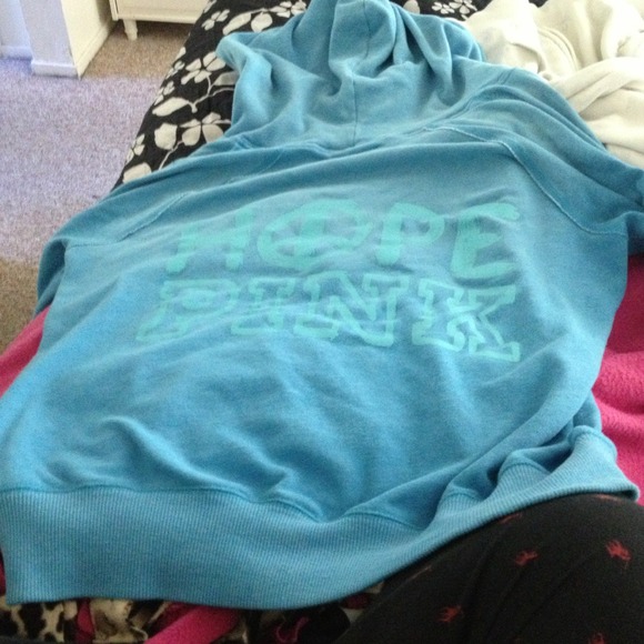 HOLD 2 VS hoodies