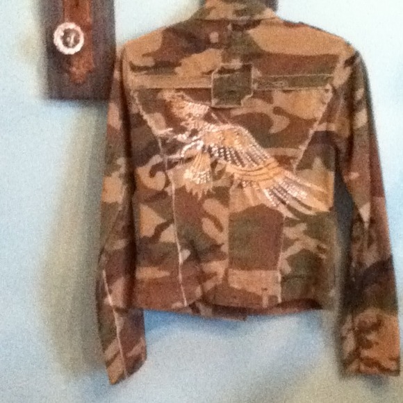 SOLD! Camouflage jacket - Picture 2 of 2