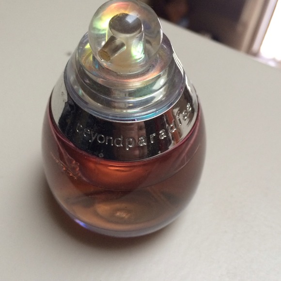 Beyond paradise perfume