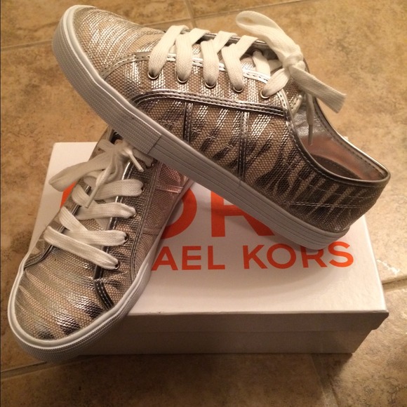 Michael Kors kids shoes