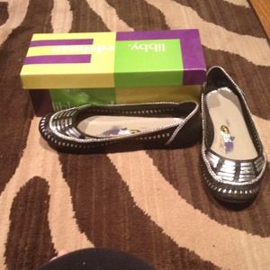 Libby Edelman Lenora Flats