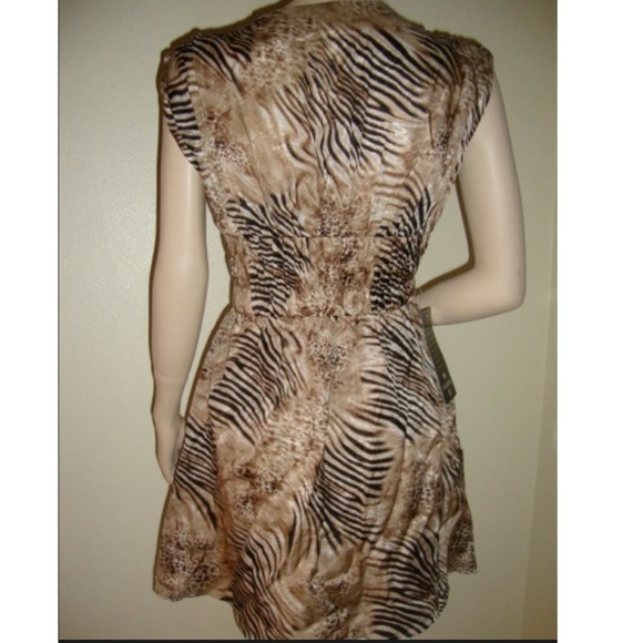 🔴SOLD🔴 HP🎉Bebe tiger dress Medium 🐯🐯🐯 - Picture 4 of 4