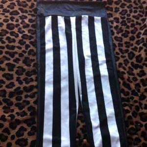 High waisted black and white striped leggings