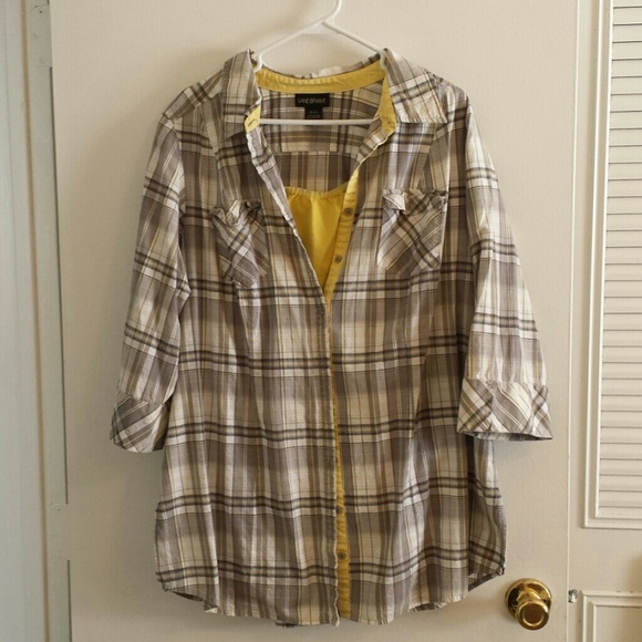 Lane Bryant button up 3/4 length shirt