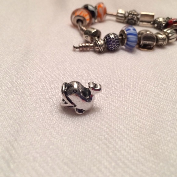 💢SOLD💢 Whale Charm for bracelet