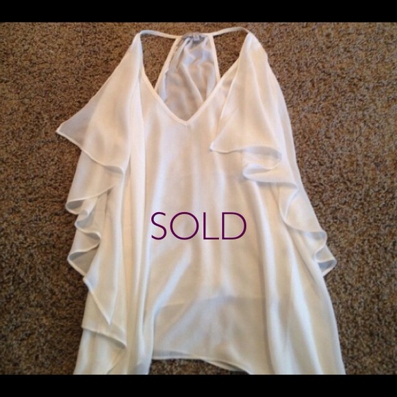 💟SOLD💟White sheer top