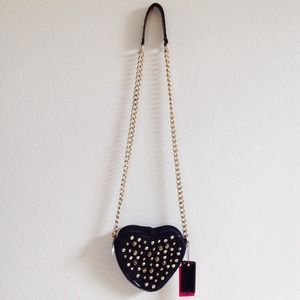Betsey Johnson Bags - ONE DAY SALE! π NWT! Betsey Johnson crossbody Betsey Johnson Bags - ONE DAY SALE! π NWT! Betsey Johnson crossbody