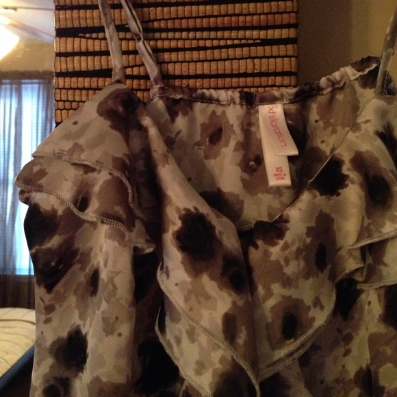 Thin strap dressy top - Picture 2 of 2