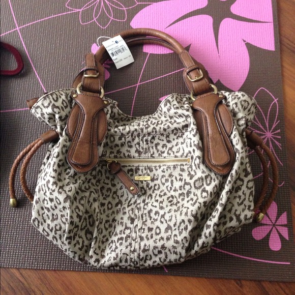 Jessica Simpson leopard handbag