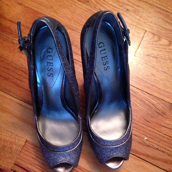 AUTHENTIC guess sparkle high heels - Picture 2 of 2