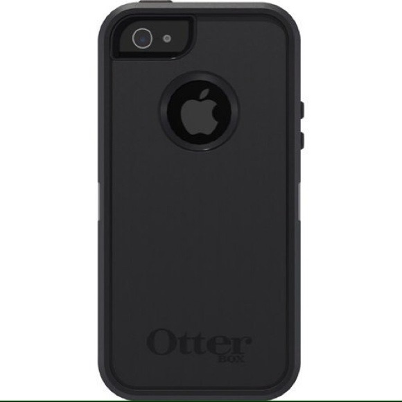 Authentic Black Outter Box Deffender iPhone 5/5s