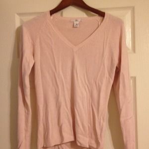 Baby pink v neck sweater