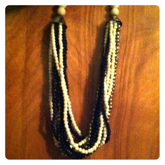 Necklace - Picture 1 of 1