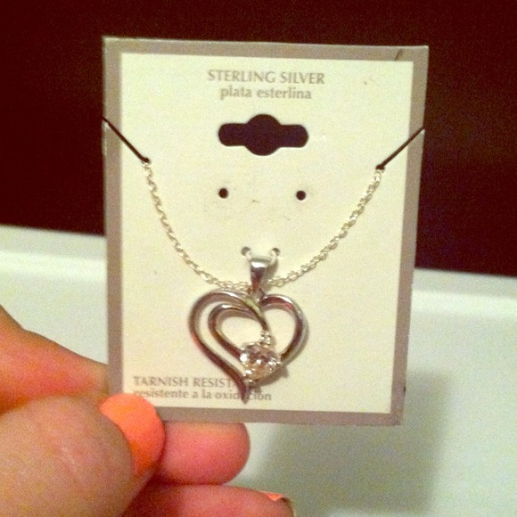 Necklace - Picture 1 of 1