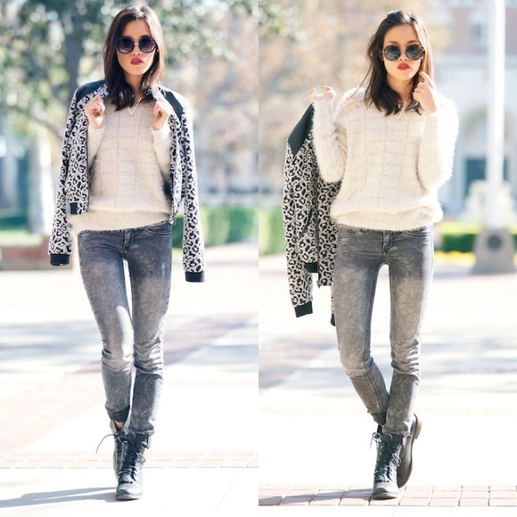 Felina varsity jacket (SOLD) - Picture 2 of 2