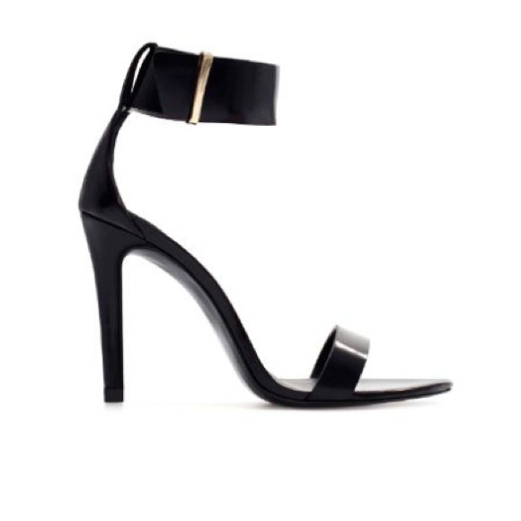 🔴SOLD🔴Zara Leather Black Ankle Strap🚫PP🚫trades