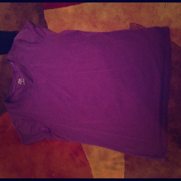 Apt 9 tshirt never worn